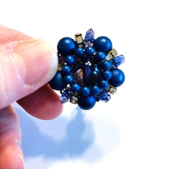 Vintage Mid Century Clip On Earrings Blue Bead & White Rhinestones Clusters - Picture 6 of 8